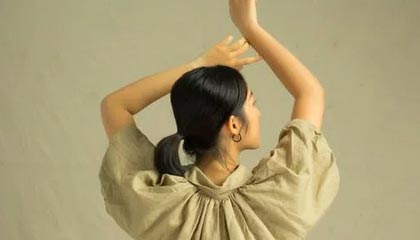 爱游戏全站app注册-球队内部风波：某俱乐部管理层引发众怒，球队管理方案